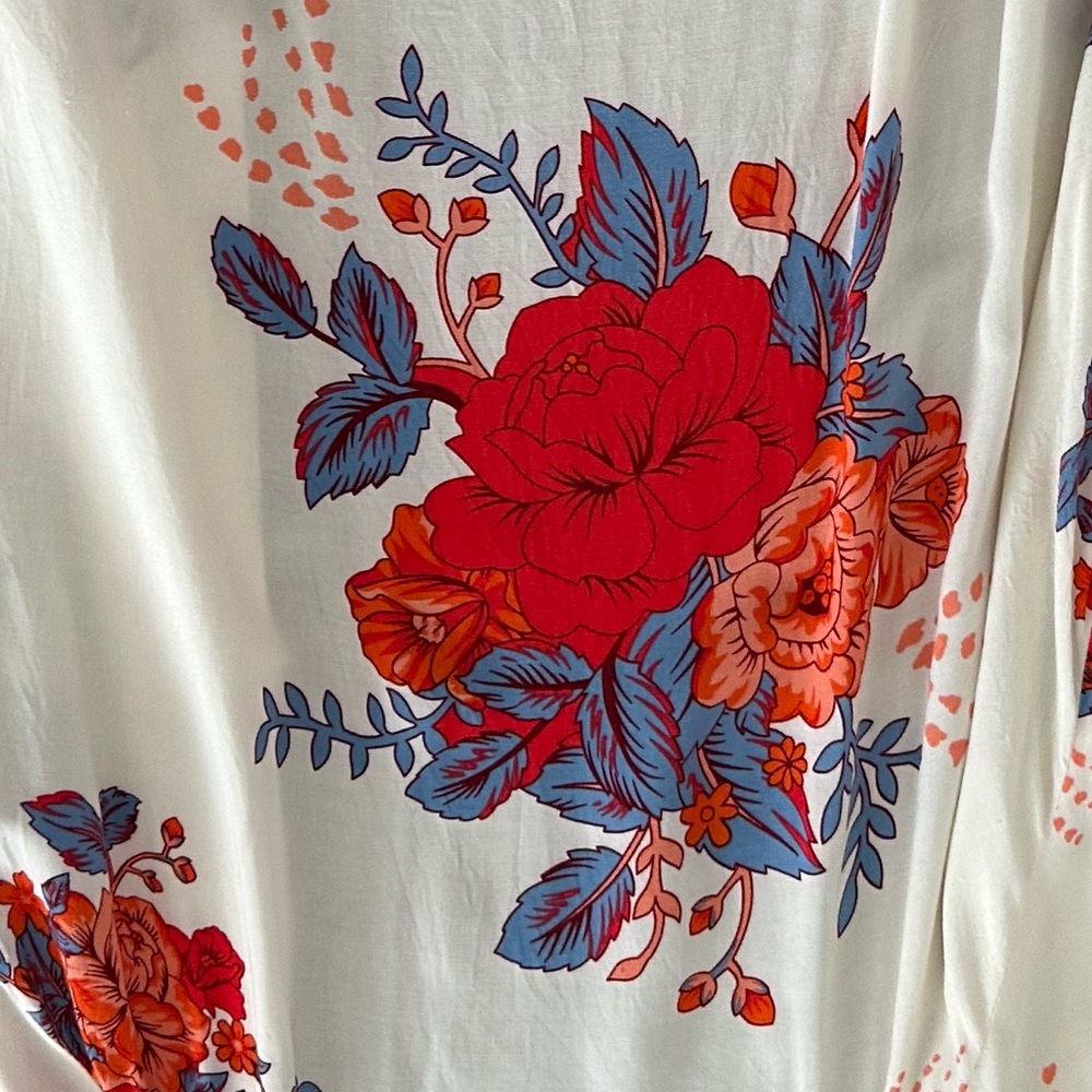 Red Floral Kimono - Picture 8 of 11